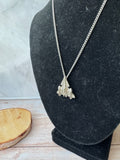 Avon Vintage Command Module 1 Silver Tone Necklace