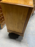 Thomasville Pair of Nightstands with (3) Drawers