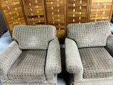 Kravet Furniture Inc. Pair of Upholstered Chairs***HEAVY ITEM***