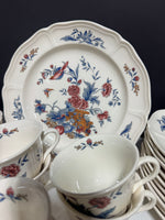 (A) 75-Piece Wedgwood Williamsburg Potpourri China Set