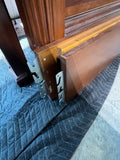 King Bed***HEAVY ITEM***READ DETAILS ON PICK UP POLICY***