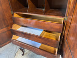 Statton Oldtowne Queen Anne Style Armoire***HEAVY ITEM***READ DETAILS ON PICK UP POLICY***