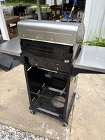 Char-Broil Gas Grill w/Cover