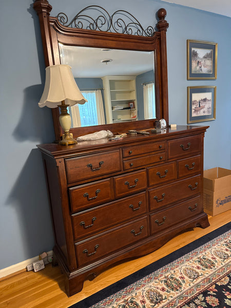 Dresser with Mirror***HEAVY ITEM***
