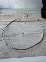 (C) Best Silver Tone Omega Choker