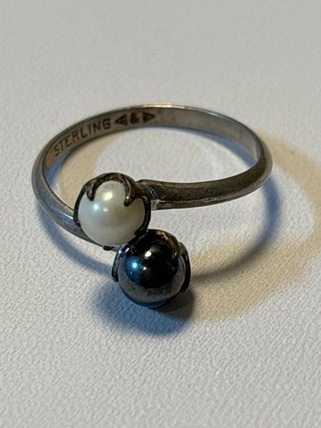 Sterling Ring with Black & White Faux Pearls - SIZE 6