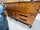 TV Stand***HEAVY ITEM***READ DETAILS ON PICK UP POLICY***
