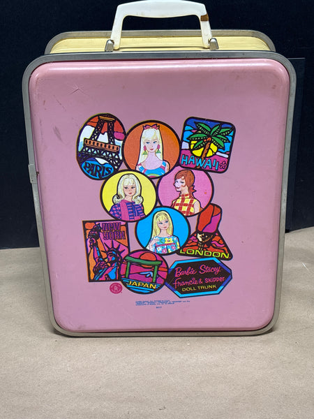 (A) Vintage Barbie 1968 Hard Plastic Doll Trunk