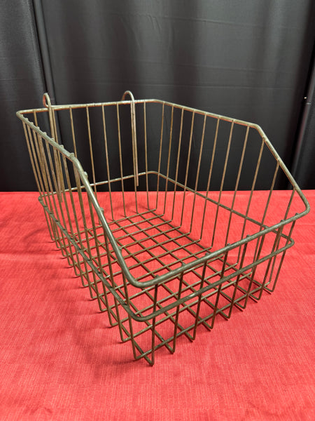 Farmhouse Vintage Steel Storage Basket