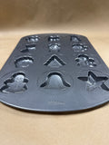 Wilton Christmas Cookie Pan — Makes 12 Cookies