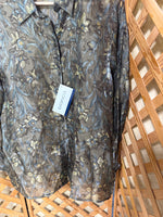 Woman’s Size 44 Floral Button Up Blouse