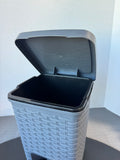 Gray Plastic Basketweave Small Touchless Trash Can with Removable Liner