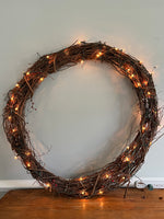 Grape Vine Wreath with Lights