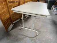 Collapsable Table