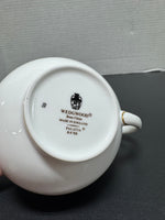 (H) Wedgwood England Palatia R4700 Greek Key Bone China 146 Shape Creamer