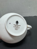 (H) Wedgwood England Palatia R4700 Greek Key Bone China 146 Shape Creamer