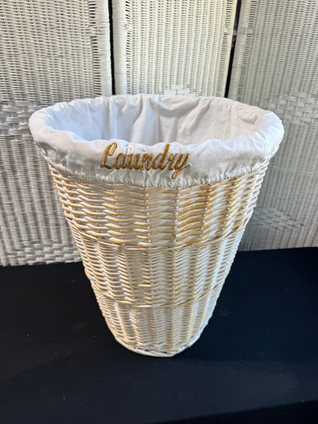 Woven Wicker Round Laundry Basket with Liner