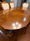 Thomasville Dining Table with 6 Chairs, 2 Leaves, and Pads***HEAVY ITEM***READ DETAILS ON PICK UP POLICY***