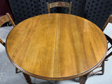 Round Dining Table with (3) Leaves and (6) Chairs***HEAVY ITEM***READ DETAILS ON PICK UP POLICY***