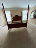 King Bed***HEAVY ITEM***READ DETAILS ON PICK UP POLICY***