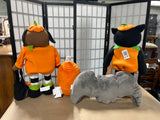 Halloween Greeters and Plush  L, 4 pc