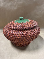 Wicker Basket With Porcelain Lid