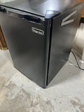 Magic Chef Mini Refrigerator/Beverage Cooler