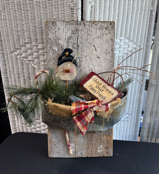 Heavyweight Rustic Snowman Hanging Decor