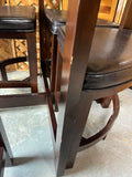 Round Glass Top Table with (4) Stools