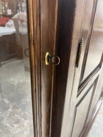 Armoire/Cabinet***HEAVY ITEM***READ DESCRIPTION***
