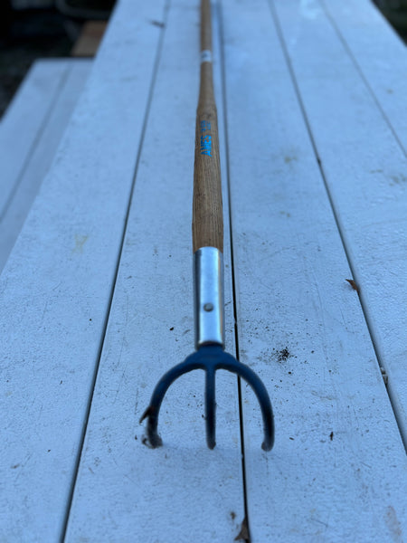 E-Three Prong Garden Cultivator