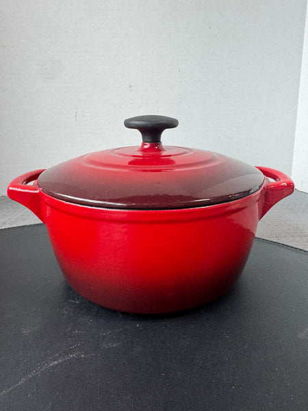 (B) Unbranded Red Enamel Cast Iron 2.5 Quart Dutch Oven
