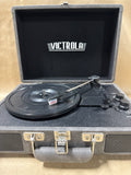 Viktrola Turntable NOT TESTED *** READ DESCRIPTION ***