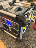 BOSCH PB10-CD POWER BOX Jobsite AM/FM Radio Battery Charger - Batteries NOT Includes - WORKS!