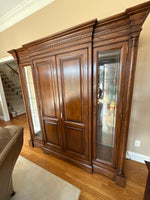 Armoire/Cabinet***HEAVY ITEM***READ DESCRIPTION***