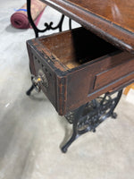 "New Home" Antique Sewing Machine***HEAVY ITEM***
