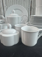 34-Piece Villeroy & Boch Switch 1 White Porcelain China Set