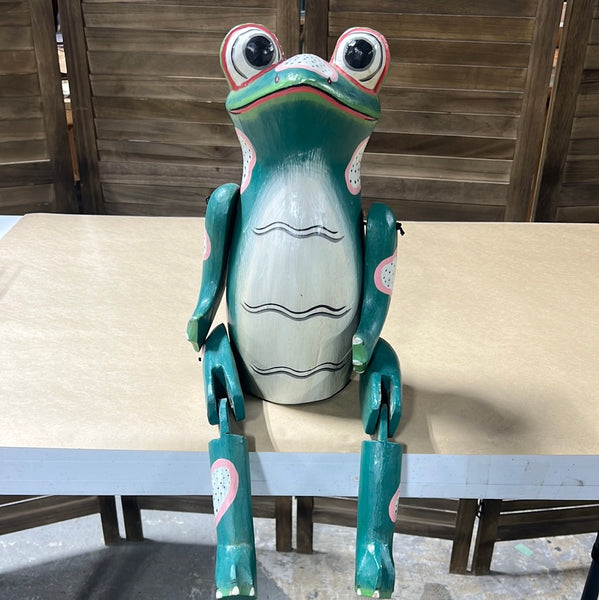 Shelf Sitting/Hinged Frog