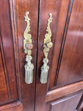 Statton Oldtowne Queen Anne Style Armoire***HEAVY ITEM***READ DETAILS ON PICK UP POLICY***