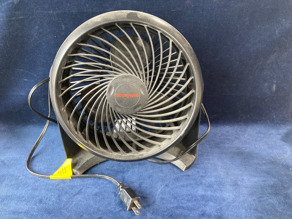 Honeywell Tabletop Fan - WORKING