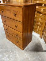 Petite Dresser