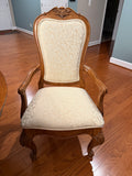 Thomasville Dining Table with 6 Chairs, 2 Leaves, and Pads***HEAVY ITEM***READ DETAILS ON PICK UP POLICY***