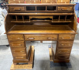 Roll Top Desk***HEAVY ITEM***READ DETAILS ON PICK UP POLICY***