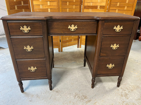 Vintage Desk (B)