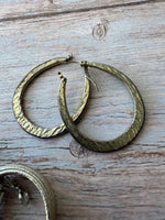 (I) Pair of Silver Tone Earrings