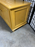 Light Wood Tone Bench/Trunk