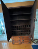 Traditional Wooden Cupboard/LOTS of Storage***HEAVY ITEM***READ DETAILS ON PICK UP POLICY***