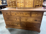 Double Dresser, Unbranded***HEAVY ITEM***READ DETAILS ON PICK UP POLICY***