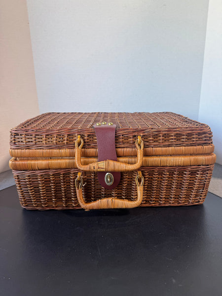 Suitcase Style Woven Wicker Picnic Basket