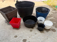 (C)Lot of Eight Plastic Planters